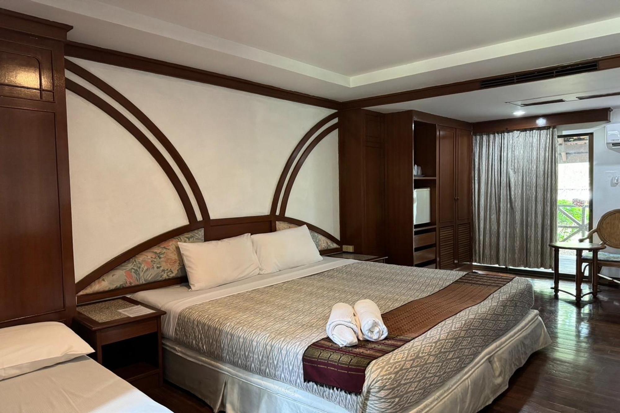 Royal Ping Garden And Resort Mae Taeng Exterior photo