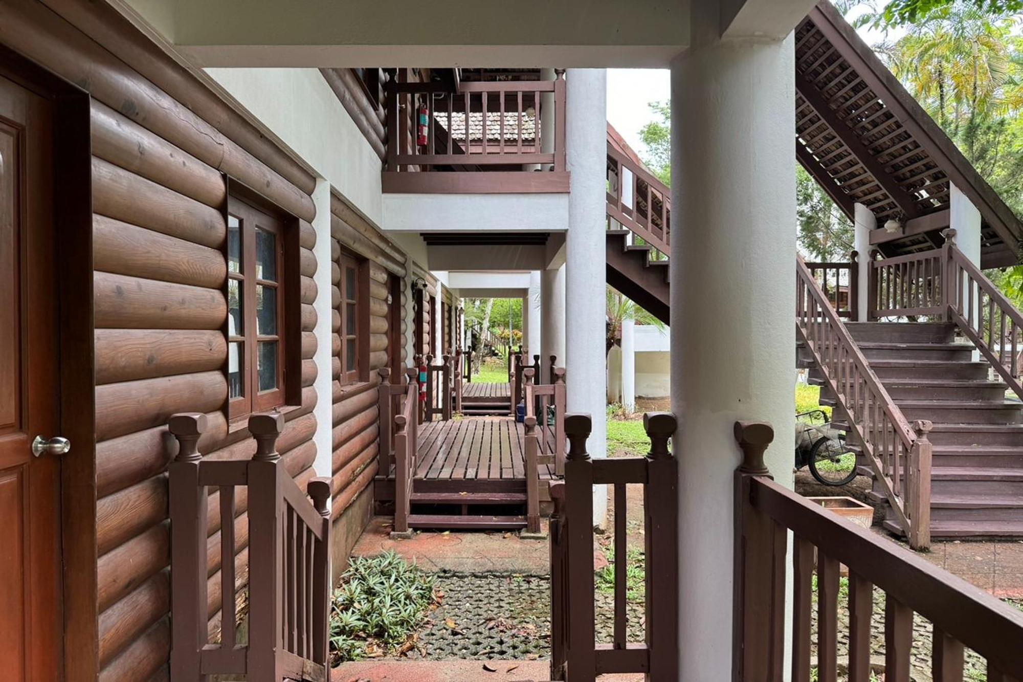 Royal Ping Garden And Resort Mae Taeng Exterior photo